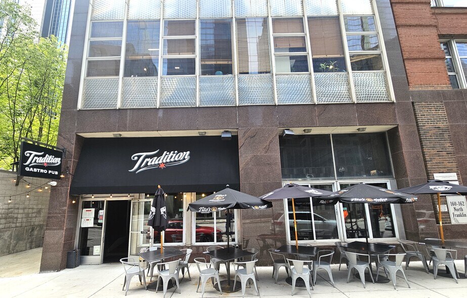 More Photos Of 160 N Franklin St, Chicago Office For Lease