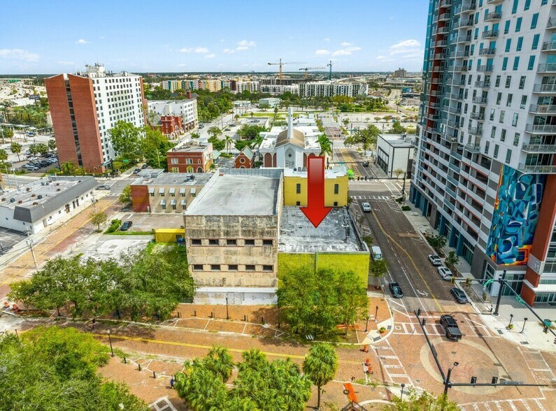 More Photos Of 1001 N Franklin St, Tampa Storefront Retail Residential For Sale