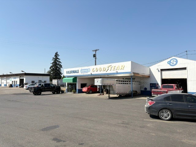 Primary Photo Of 765 E Broadway St, Goldendale General Retail For Sale