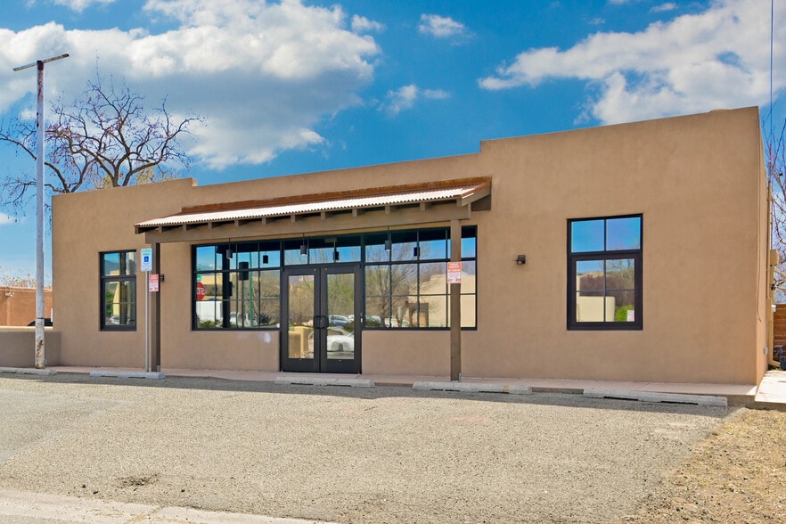 More Photos Of 504 Jose St, Santa Fe General Retail For Lease