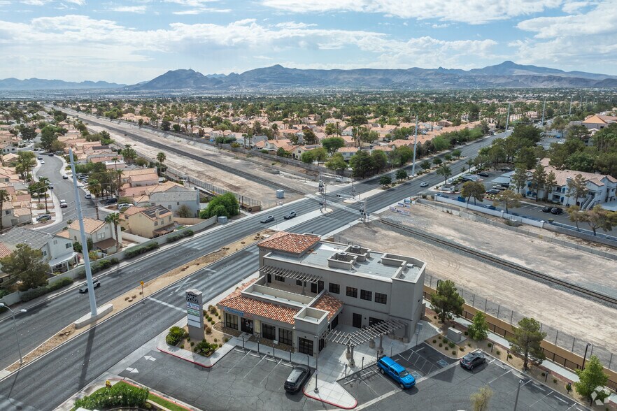 More Photos Of 2213 N Green Valley Pky, Henderson Unknown For Lease