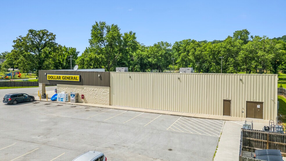 More Photos Of 197 State Highway 59, Sulphur Springs Freestanding For Sale