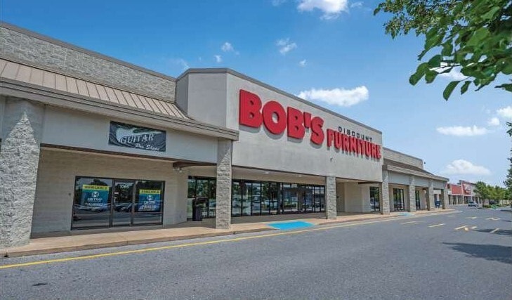 More Photos Of 1001 N DuPont Hwy, Dover Unknown For Lease