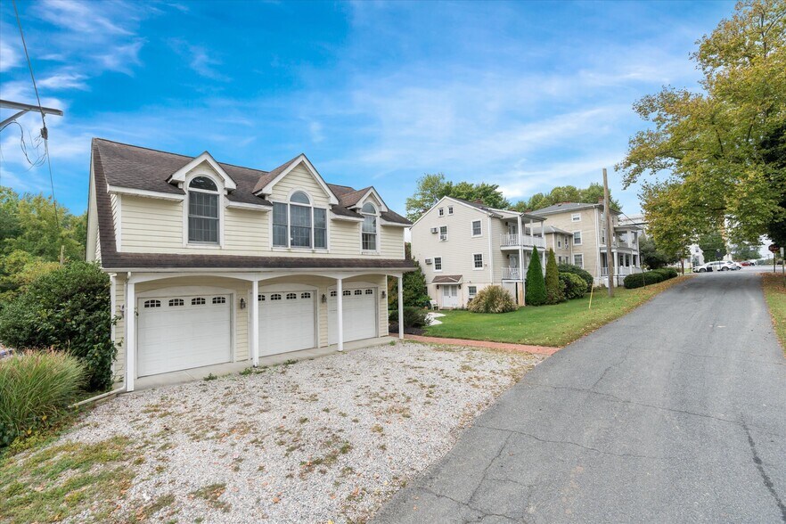 More Photos Of 300 Bohemia Ave, Chesapeake City Hospitality For Sale