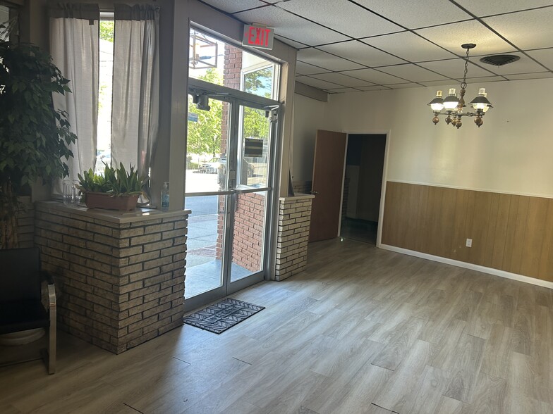 Primary Photo Of 2790 Fairfield Ave, Bridgeport Sports And Entertainment For Sale