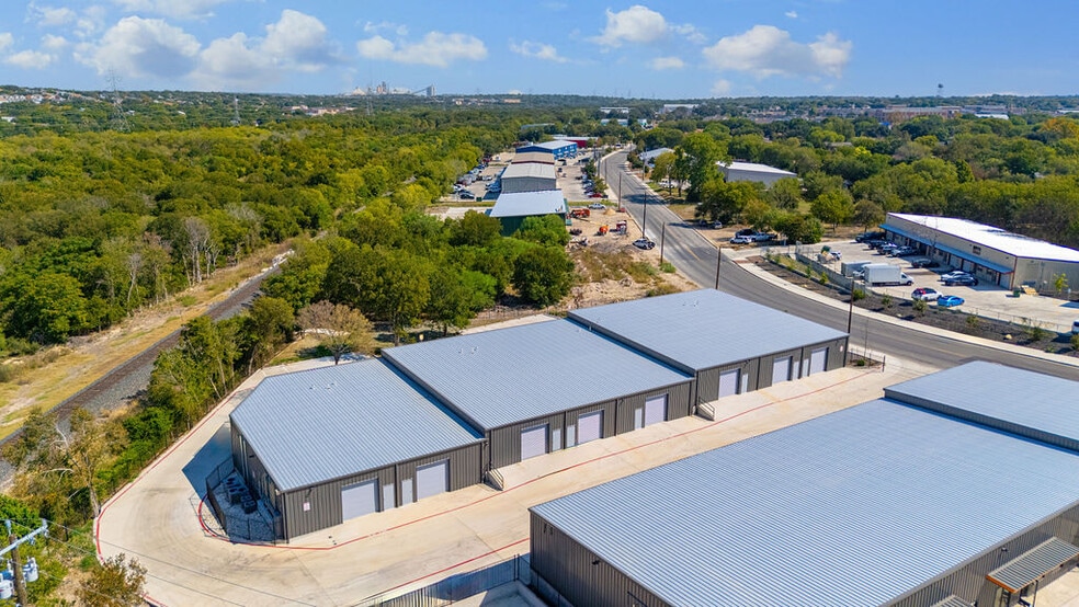 More Photos Of 4503 N Stahl Park, San Antonio Unknown For Lease