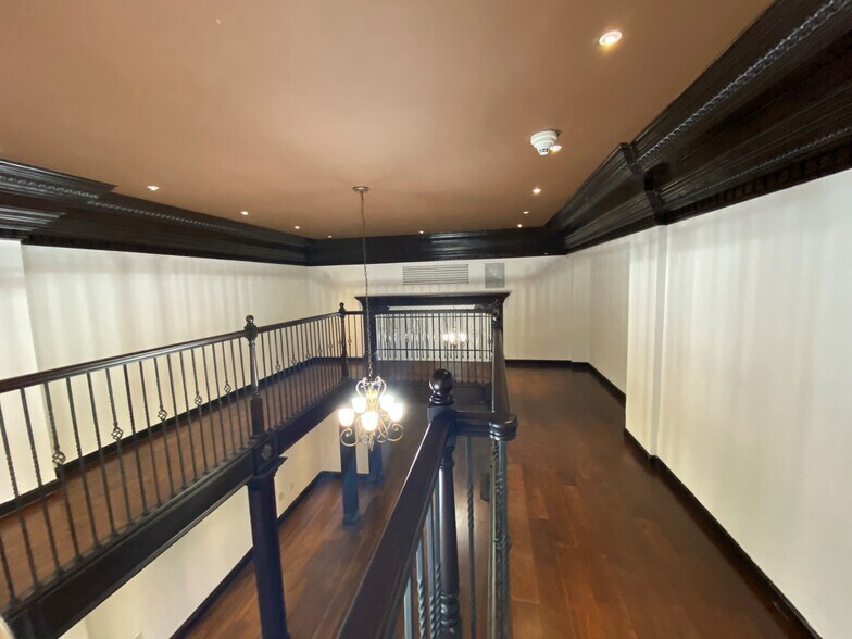 More Photos Of 12-14 Hudson Pl, Hoboken Office For Sale