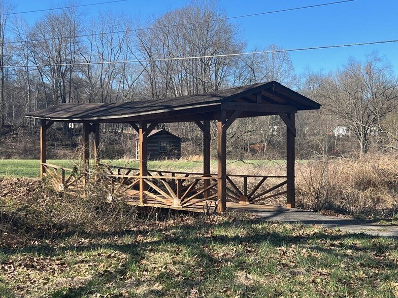 More Photos Of 660 Fox Fire Rd, Milton Land For Sale