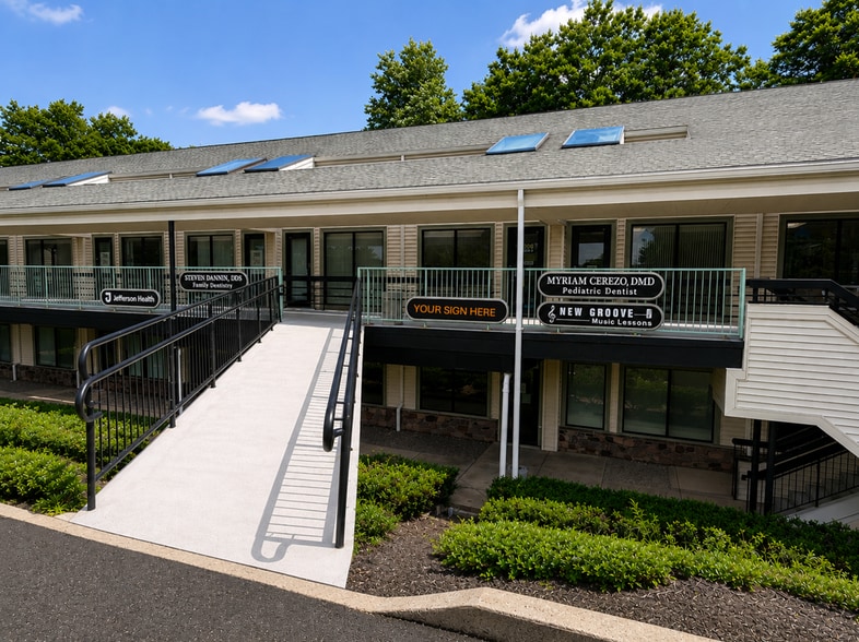 More Photos Of 295 Buck Rd, Holland Office For Sale