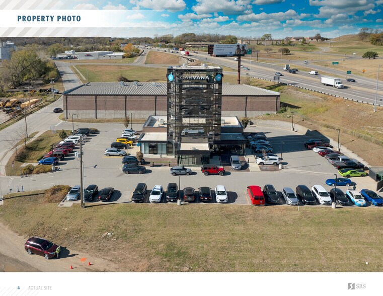 More Photos Of 1700 W 29th St, Kansas City Auto Dealership For Sale