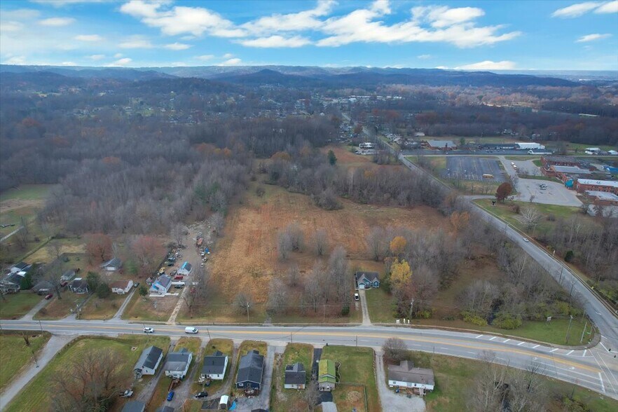 More Photos Of 9512 National Turnpike, Fairdale Land For Sale