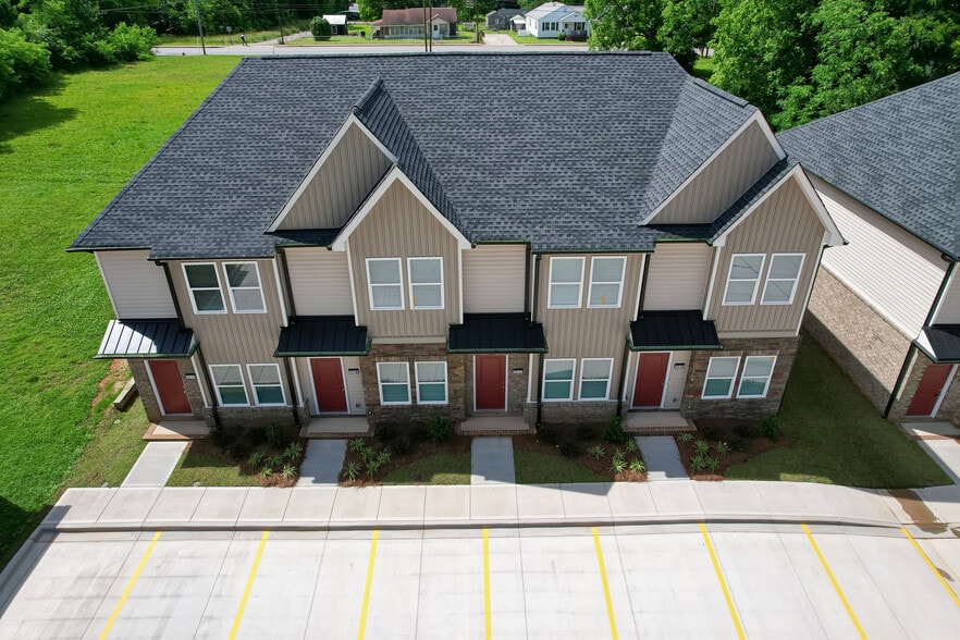 More Photos Of 501 Mill St, Lowell Apartments For Sale