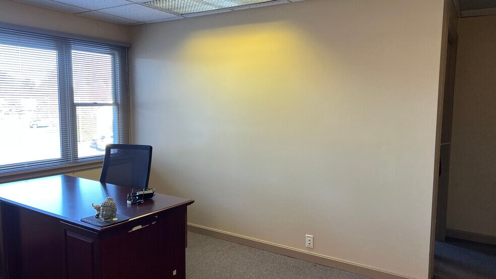 More Photos Of 150 W Grove St, Middleboro Office For Sale