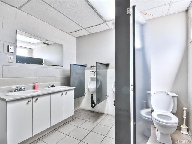More Photos Of 267 Rue Marie-Claude, Plaisance Industrial For Lease