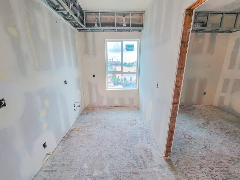 More Photos Of 319 N Westlake Ave, Los Angeles Apartments For Sale