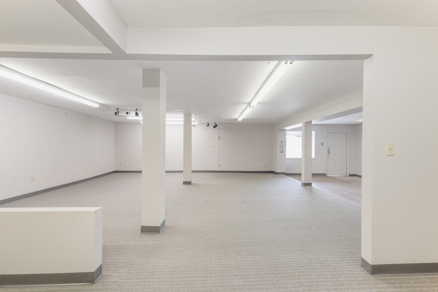 More Photos Of 3704 Andersonville Hwy, Andersonville Freestanding For Sale