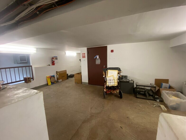 More Photos Of 400-408 3rd Ave, Brooklyn Storefront Retail Office For Lease