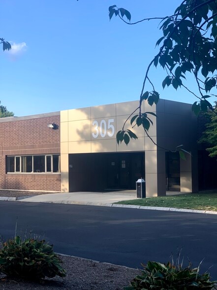 More Photos Of 305 Foster St, Littleton Office For Lease