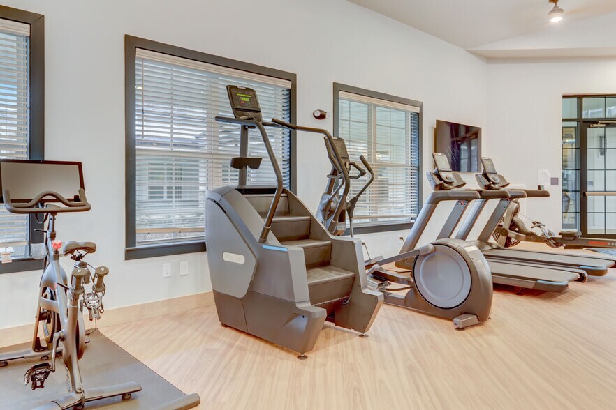 More Photos Of 400 Alex Ridge Dr, Fuquay Varina Apartments For Lease