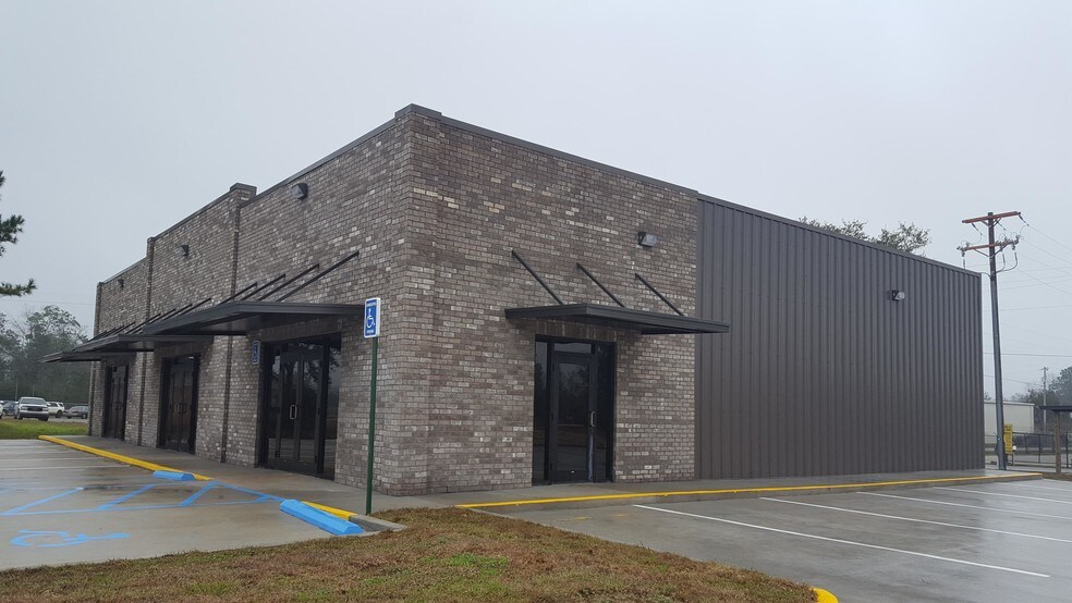More Photos Of 12258 Shriners Blvd, Biloxi Storefront For Sale