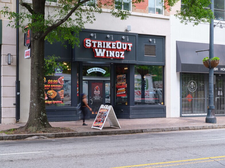 More Photos Of 50 Peachtree St NW, Atlanta Apartments For Lease