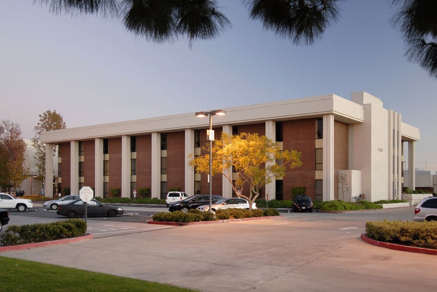 More Photos Of 11100 Warner Ave, Fountain Valley Medical For Lease