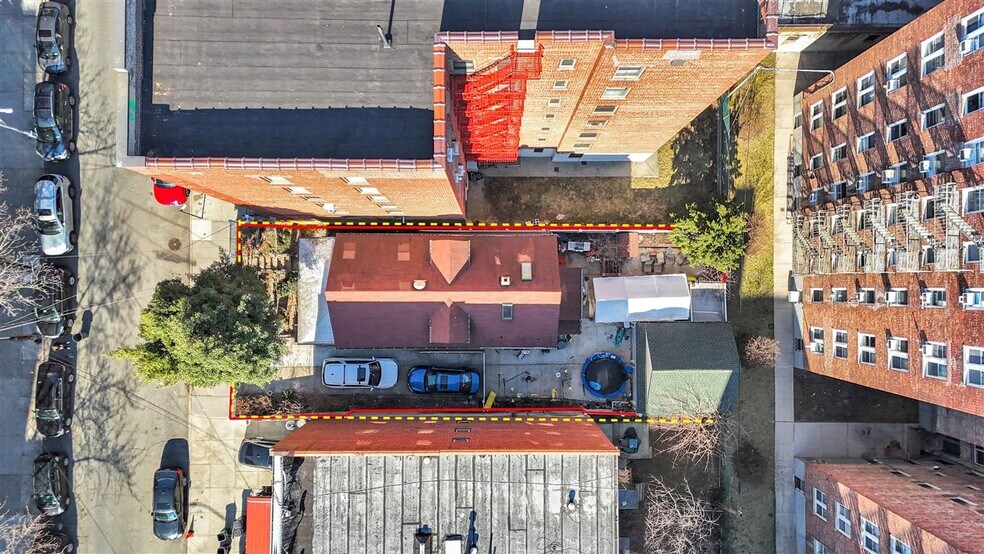 More Photos Of 6571 Booth St, Rego Park Apartments For Sale