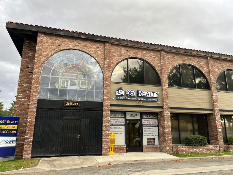 More Photos Of 3631 California Ave, Bakersfield Office For Lease