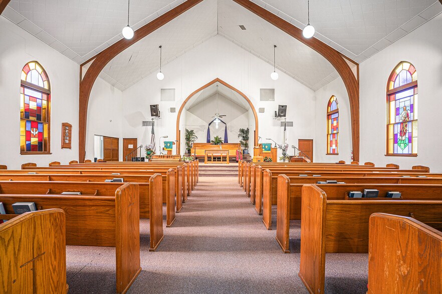 More Photos Of 457 Capistrano Dr, Oakland Specialty For Sale