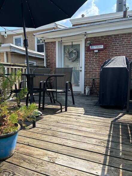 More Photos Of 4227 Main St, Philadelphia Storefront Retail Residential For Sale