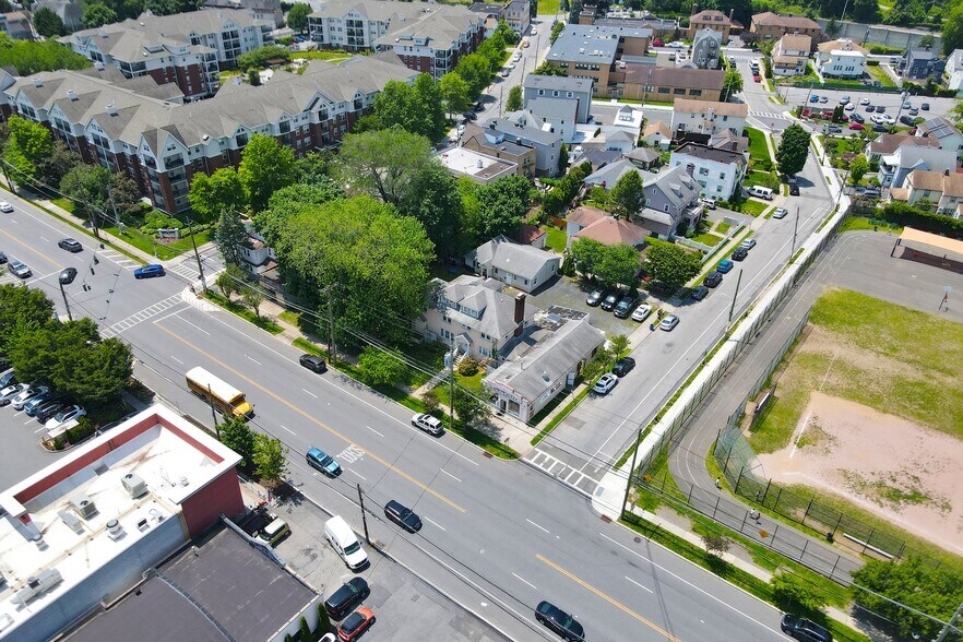 Primary Photo Of , Mamaroneck Unknown For Sale