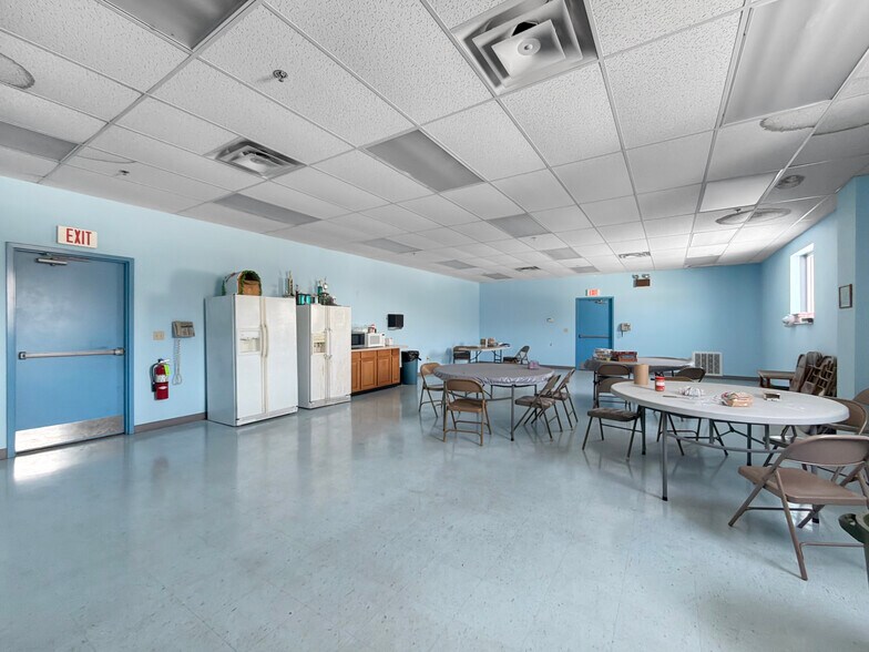 More Photos Of 850 Eisenhower Blvd, Johnstown Warehouse For Lease