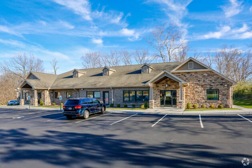 Primary Photo Of 7200 Tylersville Rd, West Chester Medical For Lease