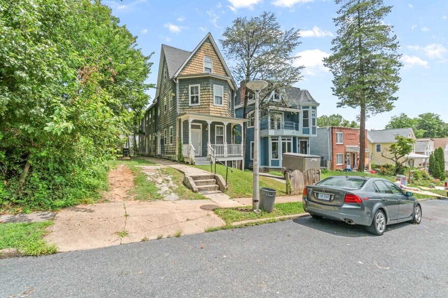 More Photos Of 702 Homestead St, Baltimore Multifamily For Sale