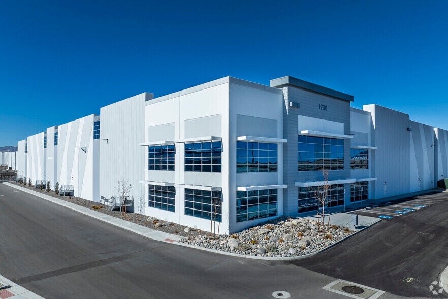 More Photos Of Nevada Pacific Hwy, Fernley Unknown For Lease