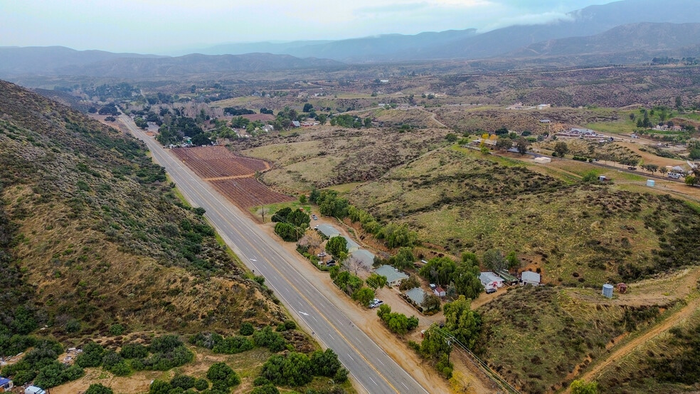 More Photos Of 12117 Sierra Hwy, Santa Clarita Hotel For Sale