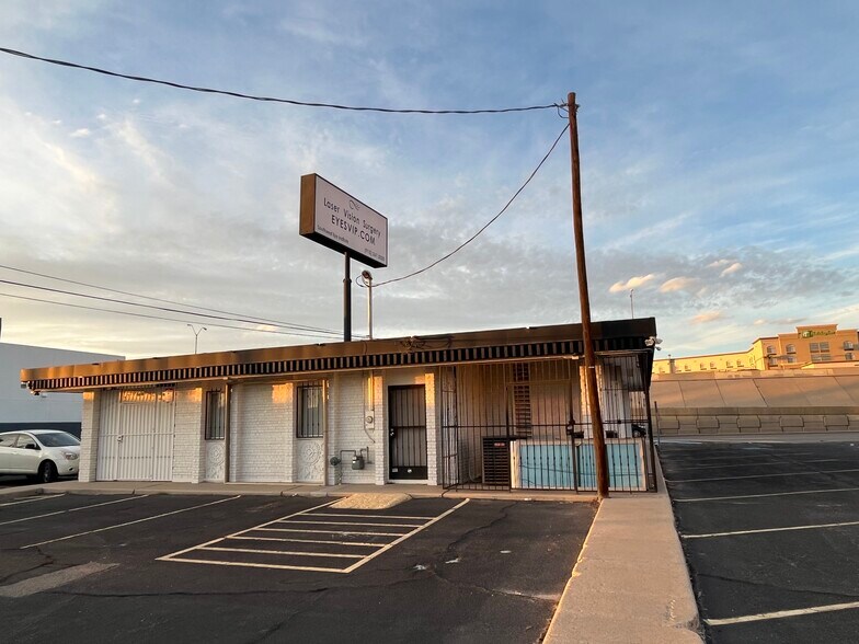 More Photos Of 6232 E Gateway Blvd, El Paso Freestanding For Lease