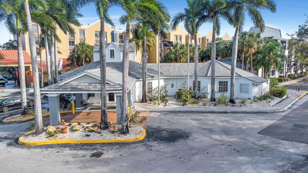 More Photos Of 2520 Stirling Rd, Hollywood Hotel For Sale