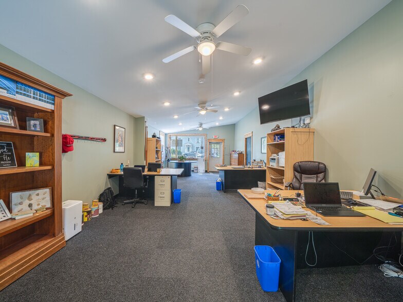 More Photos Of 8572 Newcomb rd, Long Lake Flex For Sale