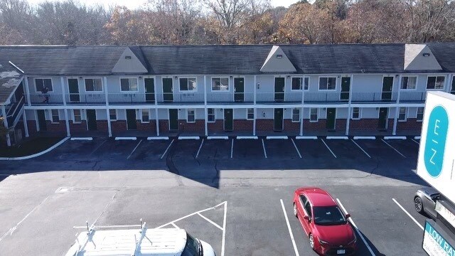 More Photos Of 930 White Horse Pike, Absecon Hotel For Sale