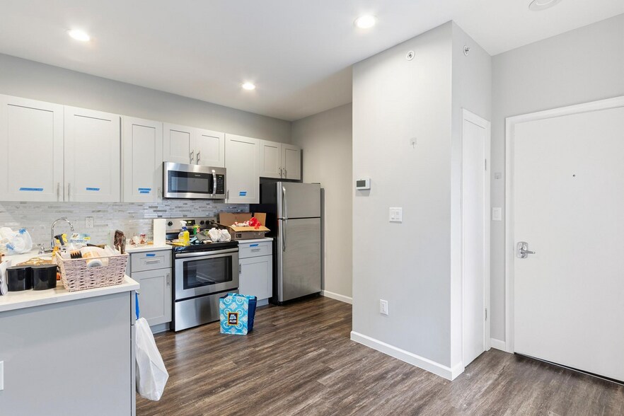 More Photos Of 1917 N 7th St, Philadelphia Apartments For Sale