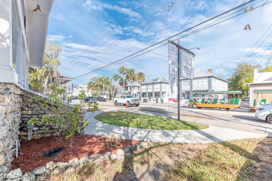 More Photos Of 131 King St, Saint Augustine Freestanding For Sale
