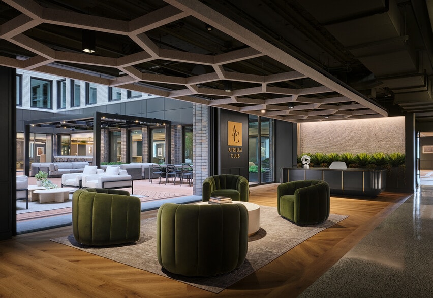 More Photos Of 25 E Washington St, Chicago Office For Lease