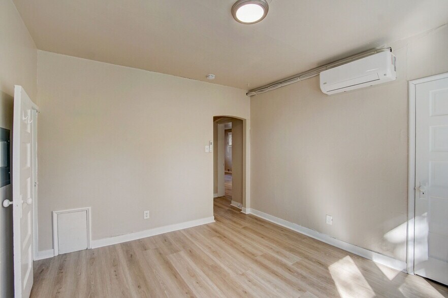 More Photos Of 1150 E 500 S, Salt Lake City Storefront Retail Residential For Sale