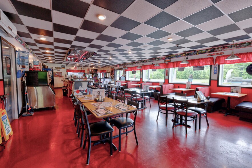 More Photos Of 36422 State Highway 23, Grand Gorge Restaurant For Sale