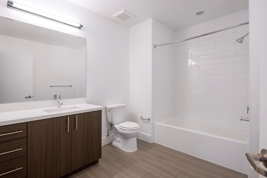 More Photos Of 121 S Frances St, Sunnyvale Apartments For Lease