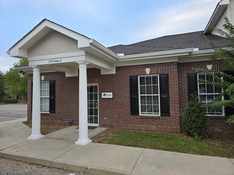 More Photos Of 114 Adris Pl, Dothan Office For Lease