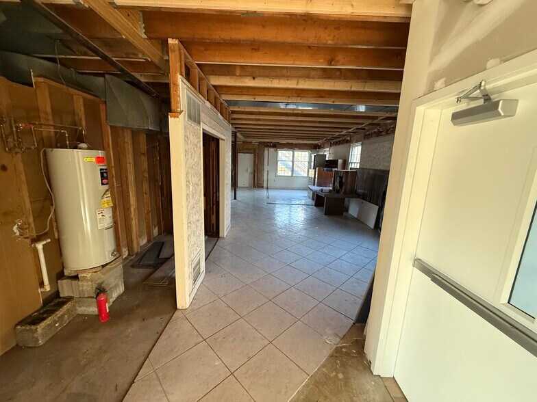 More Photos Of 510 S Burnt Mill Rd, Voorhees Office For Lease