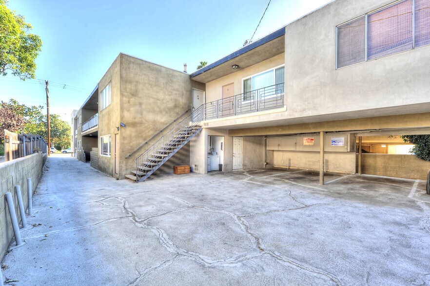 More Photos Of 3743 Mclaughlin Ave, Los Angeles Apartments For Sale