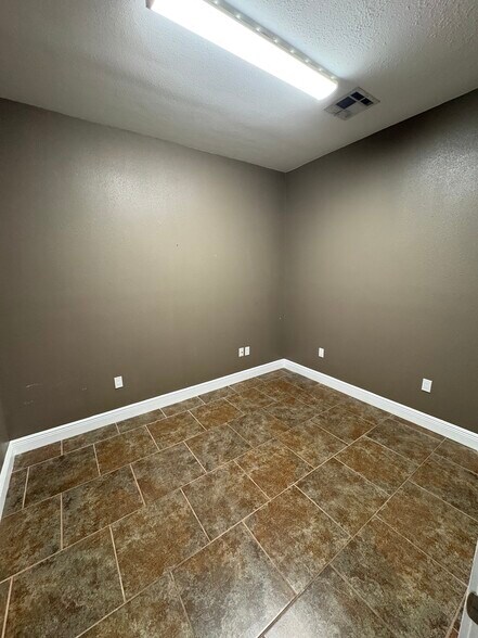 More Photos Of 12024 Knigge Cemetery Rd, Cypress Office For Lease